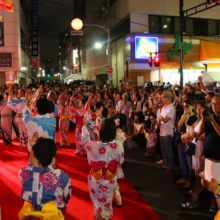 浅草雷門盆踊りの画像