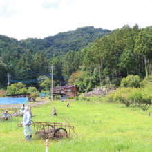 贄川宿かかしの里の画像