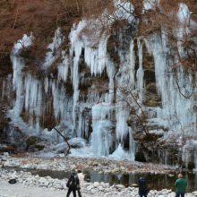 三十槌の氷柱の画像