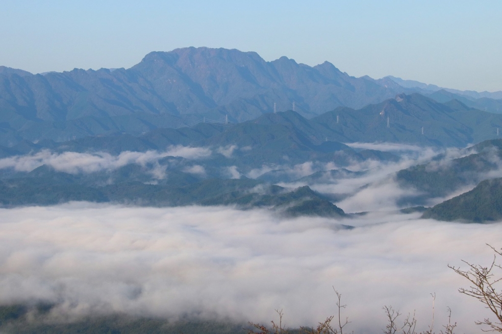 美の山雲海の画像