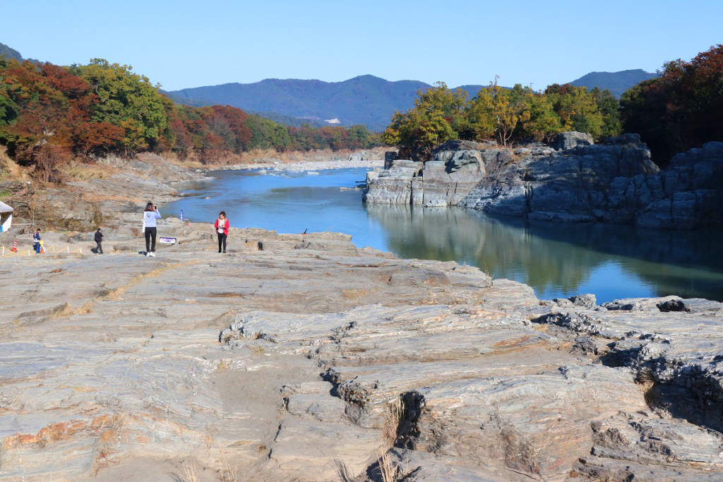 岩畳周辺の紅葉画像