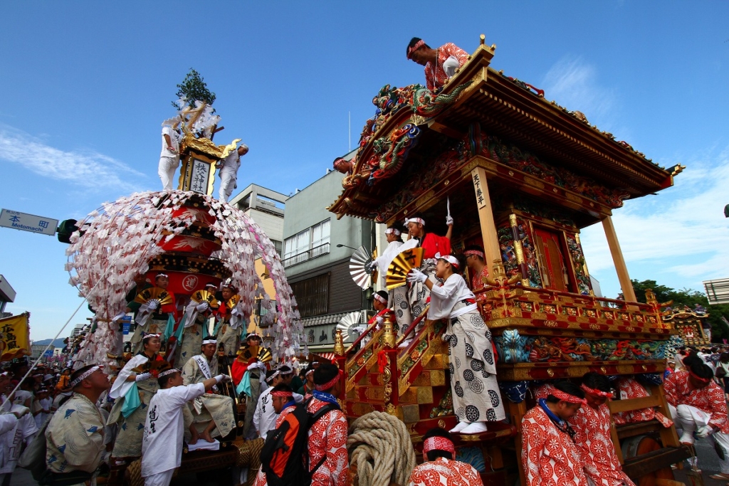 秩父川瀬祭五町曳き別れ