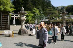 寶登山神社の奥社祭