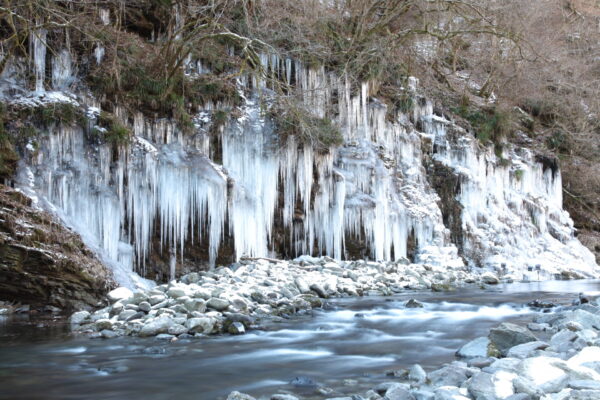 三十槌の氷柱