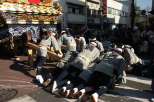 秩父夜祭_ギリ廻し